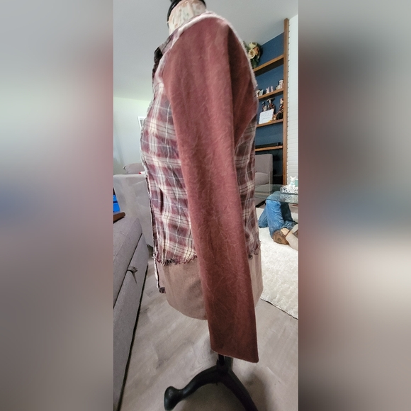 BKE Burgundy Plaid Shirt Size Small - Picture 3 of 6